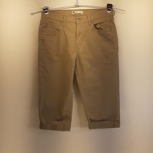 Levi's Tan Capris Jean Cuffed 12